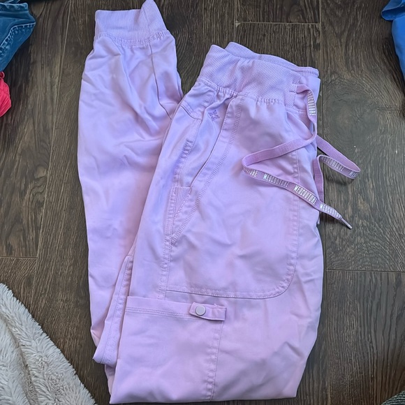 Med Couture pink scrub joggers size XS tall. - Picture 2 of 2